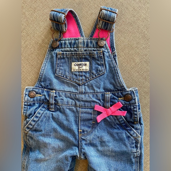 Oshkosh B’Gosh pink fleece overalls 3 months - Picture 3 of 4